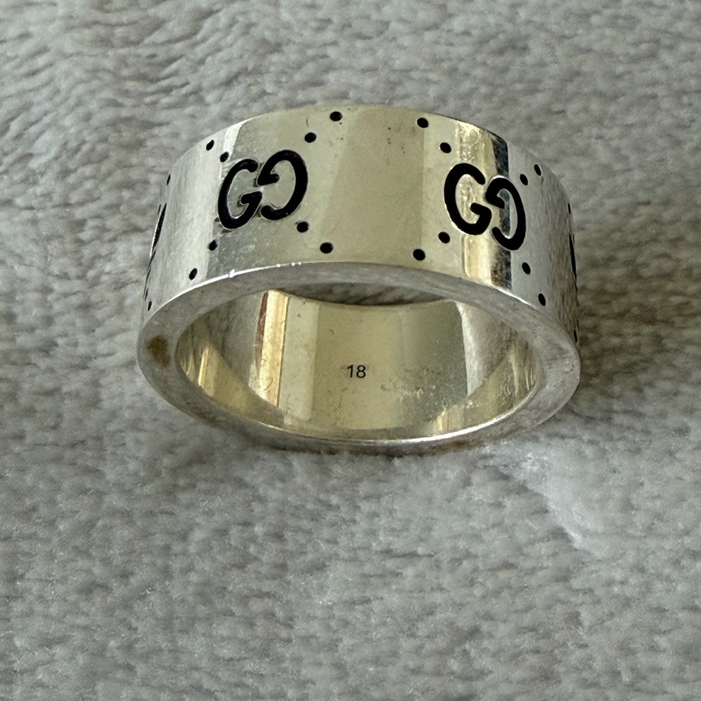 Gucci x Adidas Logo Ring - Picture 3 of 3